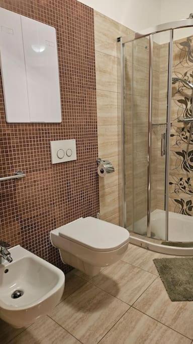 Apartman Vierka ตาตรันสกา ลอมนีจา ภายนอก รูปภาพ